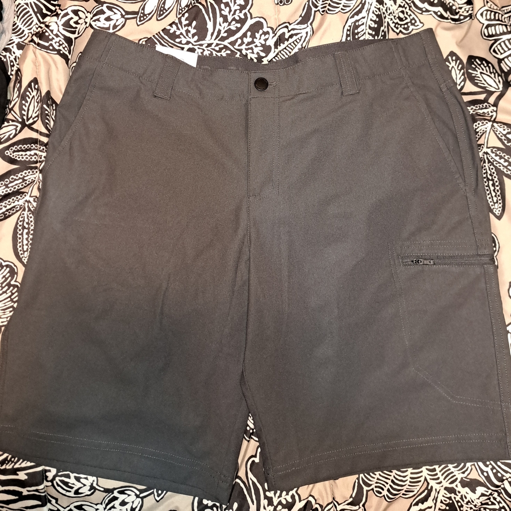 ZeroXposur Gray Cargo Shorts Lightweight Casual